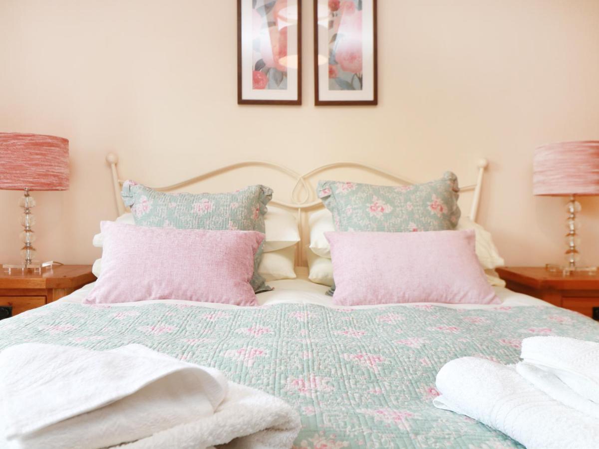 Hawthorn Cottage ترورو المظهر الخارجي الصورة
